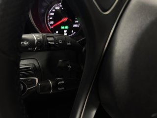 2017 Mercedes-Benz GLC in Quebec, Quebec - 6 - w320h240px