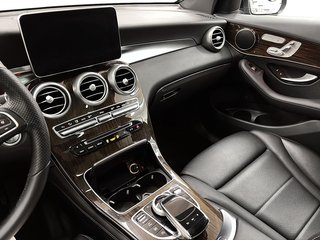 2017 Mercedes-Benz GLC in Quebec, Quebec - 14 - w320h240px
