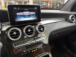 2019 Mercedes-Benz GLC in Quebec, Quebec - 14 - w320h240px