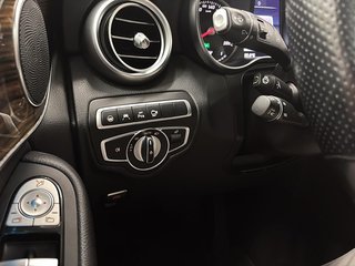 2019 Mercedes-Benz GLC in Quebec, Quebec - 19 - w320h240px