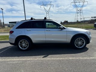 Mercedes-Benz GLC  2020 à Québec, Québec - 4 - w320h240px