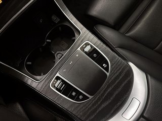 Mercedes-Benz GLC  2020 à Québec, Québec - 18 - w320h240px