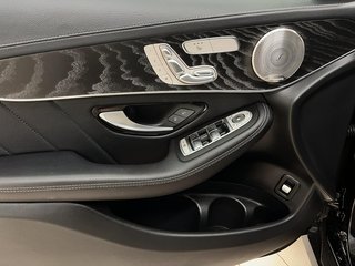 Mercedes-Benz GLC  2021 à Québec, Québec - 10 - w320h240px