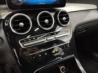 Mercedes-Benz GLC  2021 à Québec, Québec - 14 - w320h240px