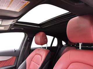 Mercedes-Benz GLC  2021 à Québec, Québec - 12 - w320h240px