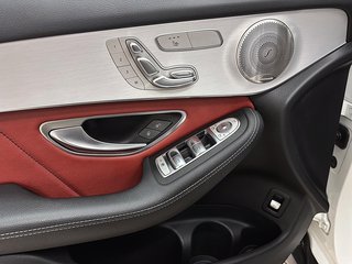 Mercedes-Benz GLC  2021 à Québec, Québec - 9 - w320h240px