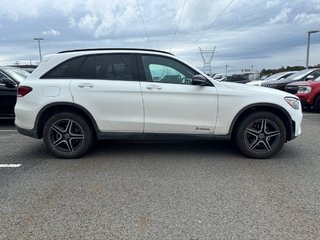 Mercedes-Benz GLC  2022 à Québec, Québec - 8 - w320h240px