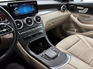 Mercedes-Benz GLC  2022 à Québec, Québec - 14 - w320h240px