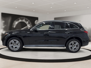 Mercedes-Benz GLC  2023 à Québec, Québec - 5 - w320h240px