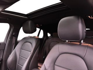 2023 Mercedes-Benz GLC in Quebec, Quebec - 11 - w320h240px