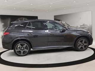 Mercedes-Benz GLC  2024 à Québec, Québec - 4 - w320h240px
