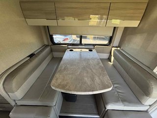 2020 Mercedes-Benz Sprinter Cab Chassis in Quebec, Quebec - 17 - w320h240px