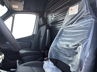 Mercedes-Benz Sprinter Cargo Van  2024 à Québec, Québec - 12 - w320h240px