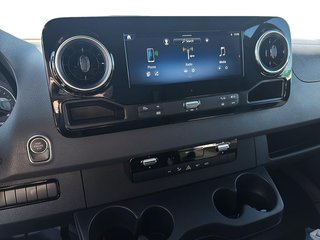 2025 Mercedes-Benz Sprinter Cargo Van in Quebec, Quebec - 16 - w320h240px