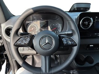 2025 Mercedes-Benz Sprinter Passenger Van in Quebec, Quebec - 12 - w320h240px