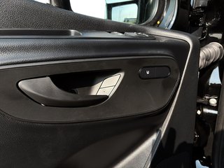 2025 Mercedes-Benz Sprinter Passenger Van in Quebec, Quebec - 10 - w320h240px