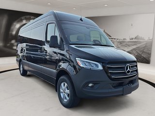 2025 Mercedes-Benz Sprinter Passenger Van in Quebec, Quebec - 3 - w320h240px
