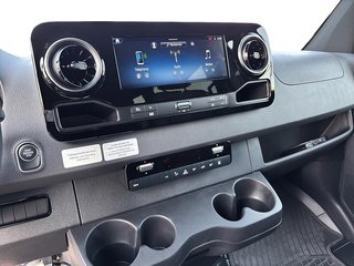 2025 Mercedes-Benz Sprinter Passenger Van in Quebec, Quebec - 12 - w320h240px