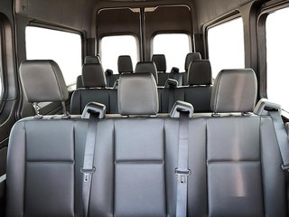 2025 Mercedes-Benz Sprinter Passenger Van in Quebec, Quebec - 13 - w320h240px