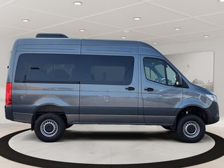 2025 Mercedes-Benz Sprinter Passenger Van in Quebec, Quebec - 4 - w320h240px