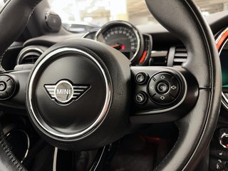 MINI Convertible  2019 à Québec, Québec - 19 - w320h240px