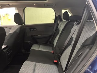 2023 Nissan Rogue in Quebec, Quebec - 8 - w320h240px