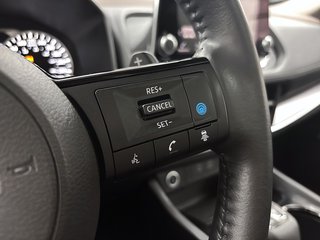 2023 Nissan Rogue in Quebec, Quebec - 17 - w320h240px