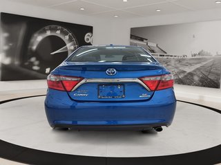 2016 Toyota Camry in Quebec, Quebec - 5 - w320h240px