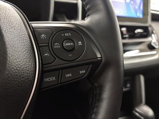 2024 Toyota COROLLA CROSS in Quebec, Quebec - 15 - w320h240px