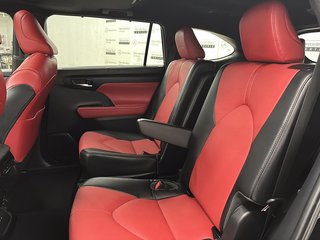 Toyota Highlander  2022 à Québec, Québec - 8 - w320h240px