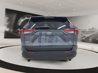 2024 Toyota RAV4 in Quebec, Quebec - 5 - w320h240px