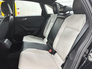 2019 Volkswagen Jetta in Quebec, Quebec - 8 - w320h240px