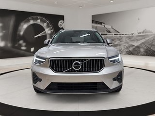 Volvo XC40  2023 à Québec, Québec - 2 - w320h240px