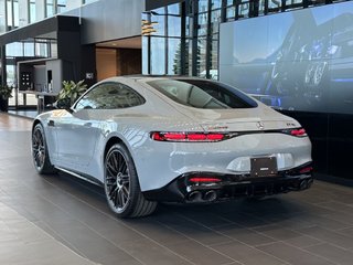 2026 Mercedes-Benz AMG GT 43