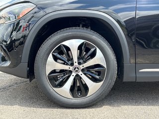 2025 Mercedes-Benz GLA 250