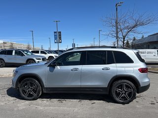 2025 Mercedes-Benz GLB 250