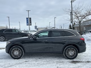 2025 Mercedes-Benz GLC 300