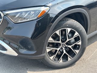 2025 Mercedes-Benz GLC 350e