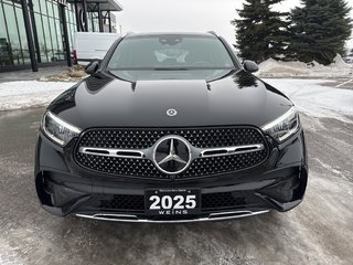 2025 Mercedes-Benz GLC 300
