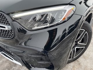 2025 Mercedes-Benz GLC 300