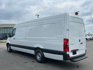 2025 Mercedes-Benz Sprinter 2500 170 Ext. Wheelbase High Roof RWD