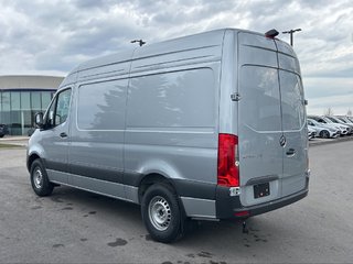 2025 Mercedes-Benz Sprinter 2500 144 Wheelbase High Roof RWD