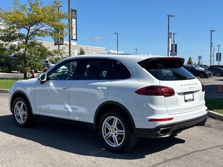 2017 Porsche Cayenne Base