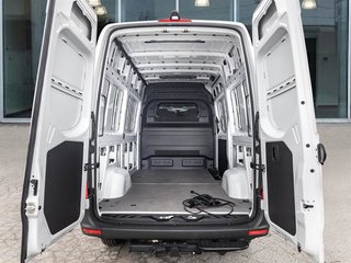 2025 Mercedes-Benz ESprinter 144 Wheelbase High Roof RWD