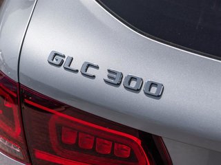 2022 Mercedes-Benz GLC300 4MATIC SUV
