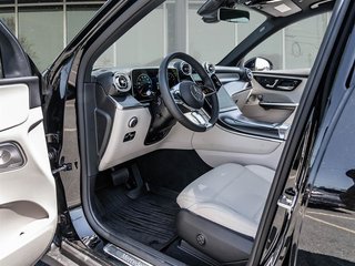 2026 Mercedes-Benz GLC300 4MATIC SUV