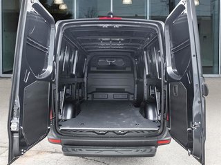 2025 Mercedes-Benz Sprinter 2500 144 Wheelbase Standard Roof RWD