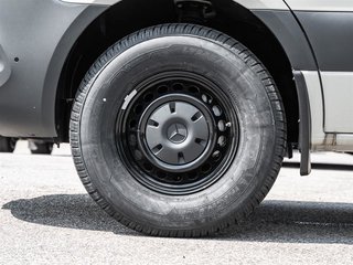 2026 Mercedes-Benz Sprinter 2500 144 Wheelbase Standard Roof RWD