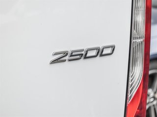 2026 Mercedes-Benz Sprinter 2500 144 Wheelbase Standard Roof RWD