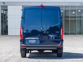 2026 Mercedes-Benz Sprinter 2500 144 Wheelbase Standard Roof RWD